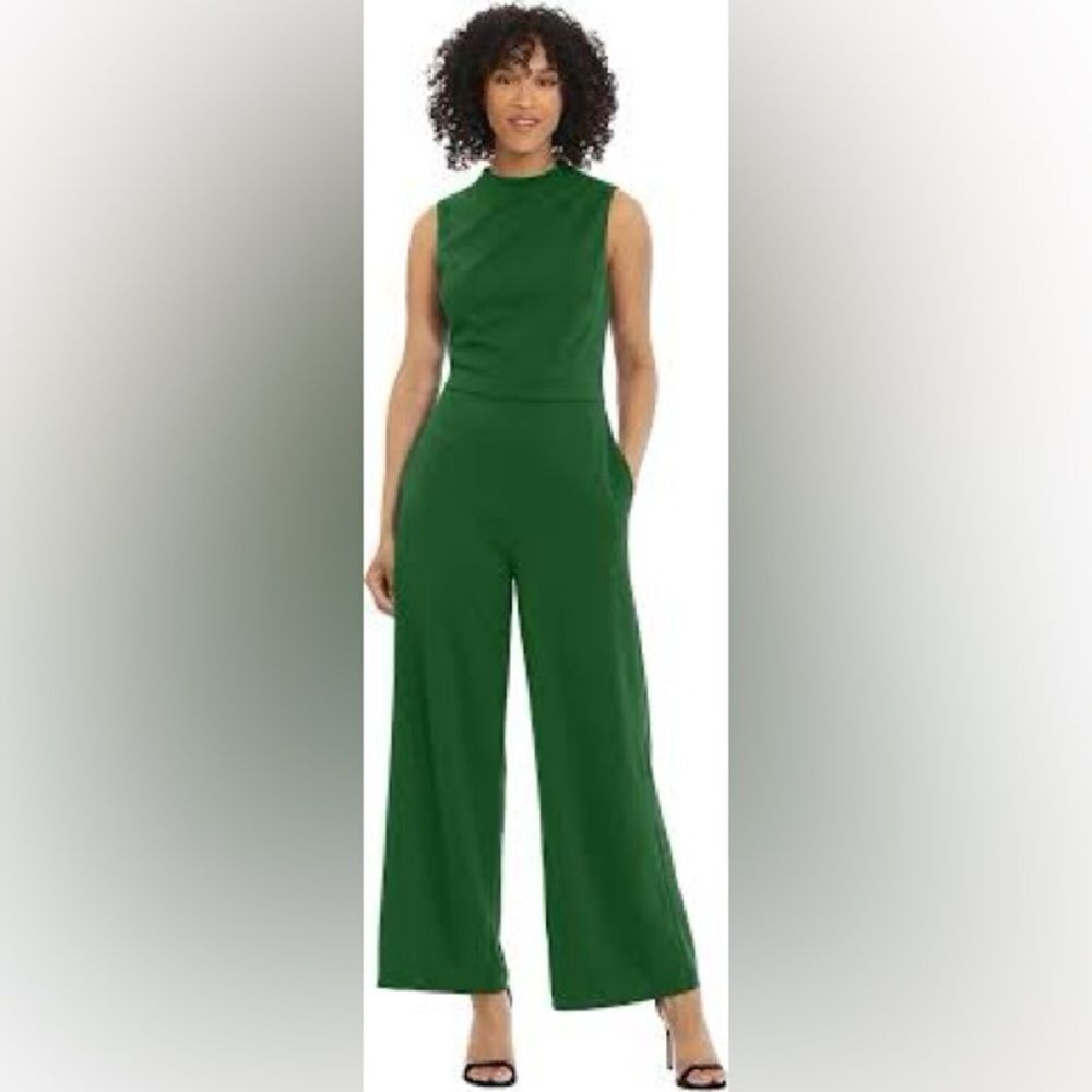 Maggy London High Neck Pleat Jumpsuit Career Office Workwear size 0 EUC green
